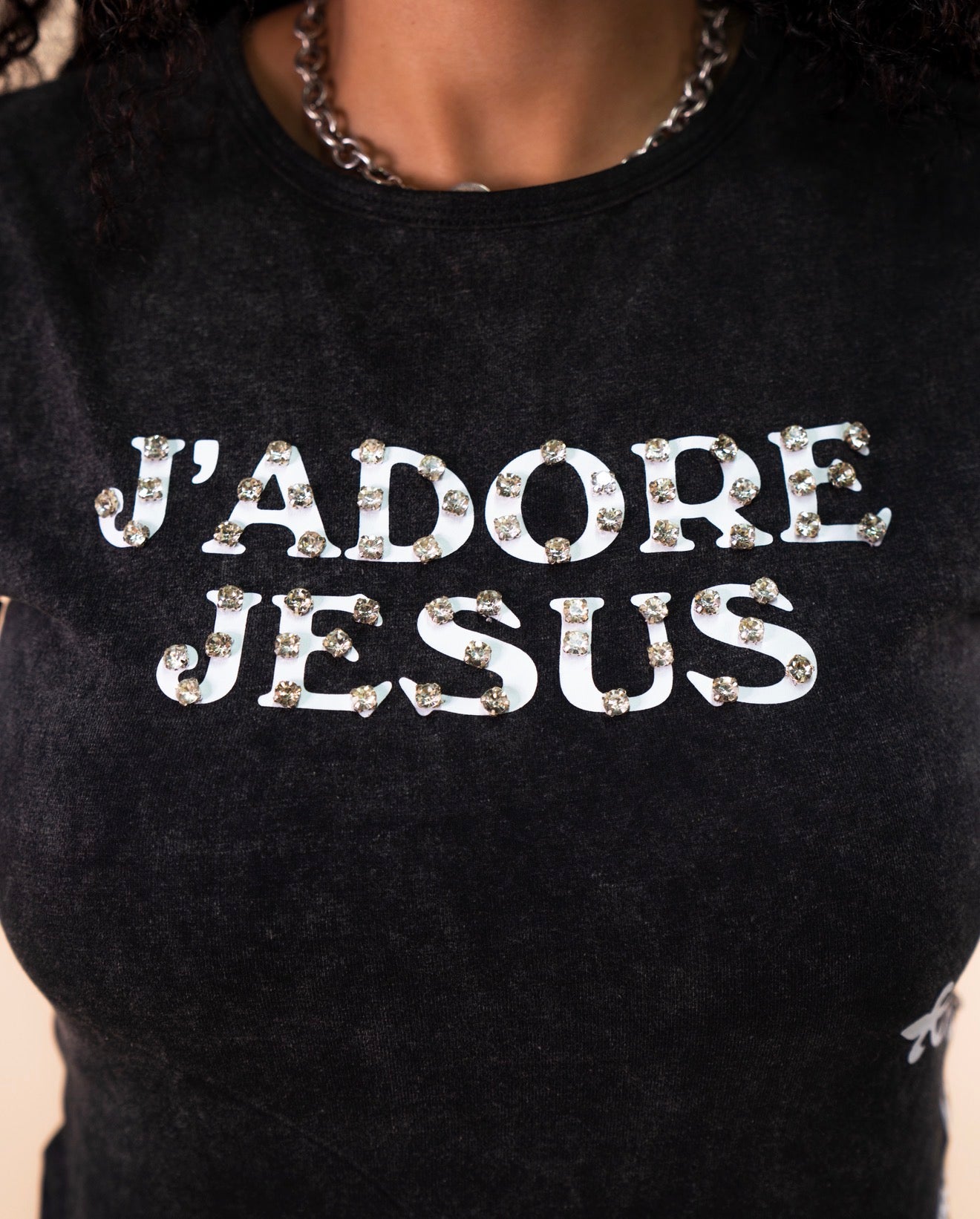 J’Adore Jesus Shirt- Black